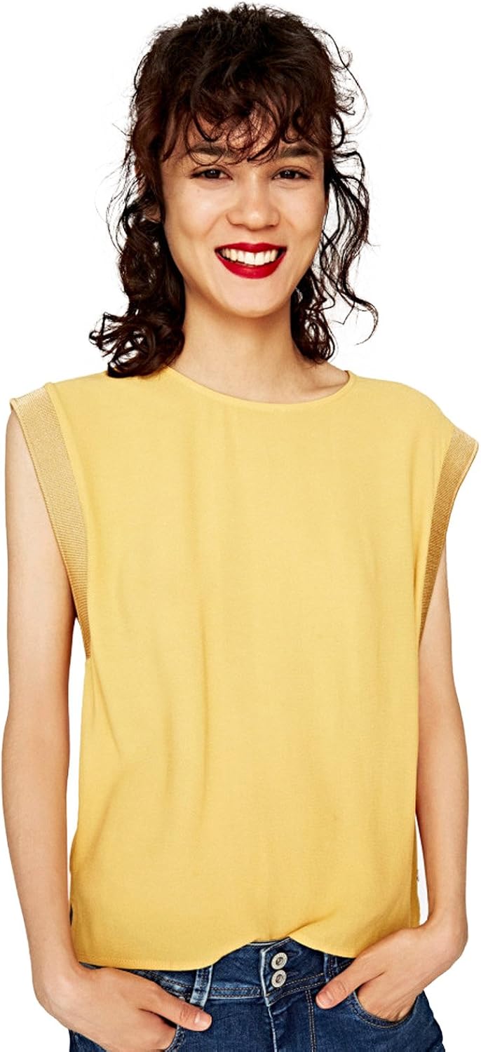 Pavo Monitor Arm installed on a wooden desk with monitor adjusted to eye level