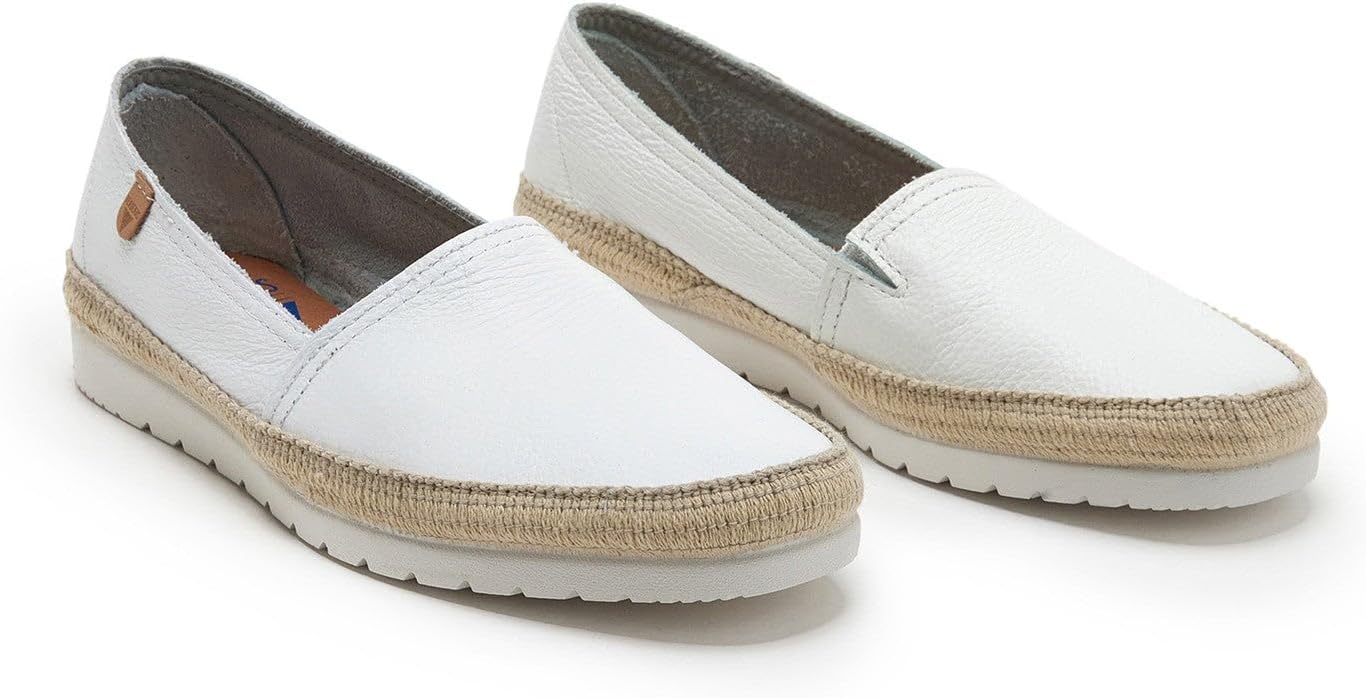 Installing Pavo Monitor Arm on a wooden desk